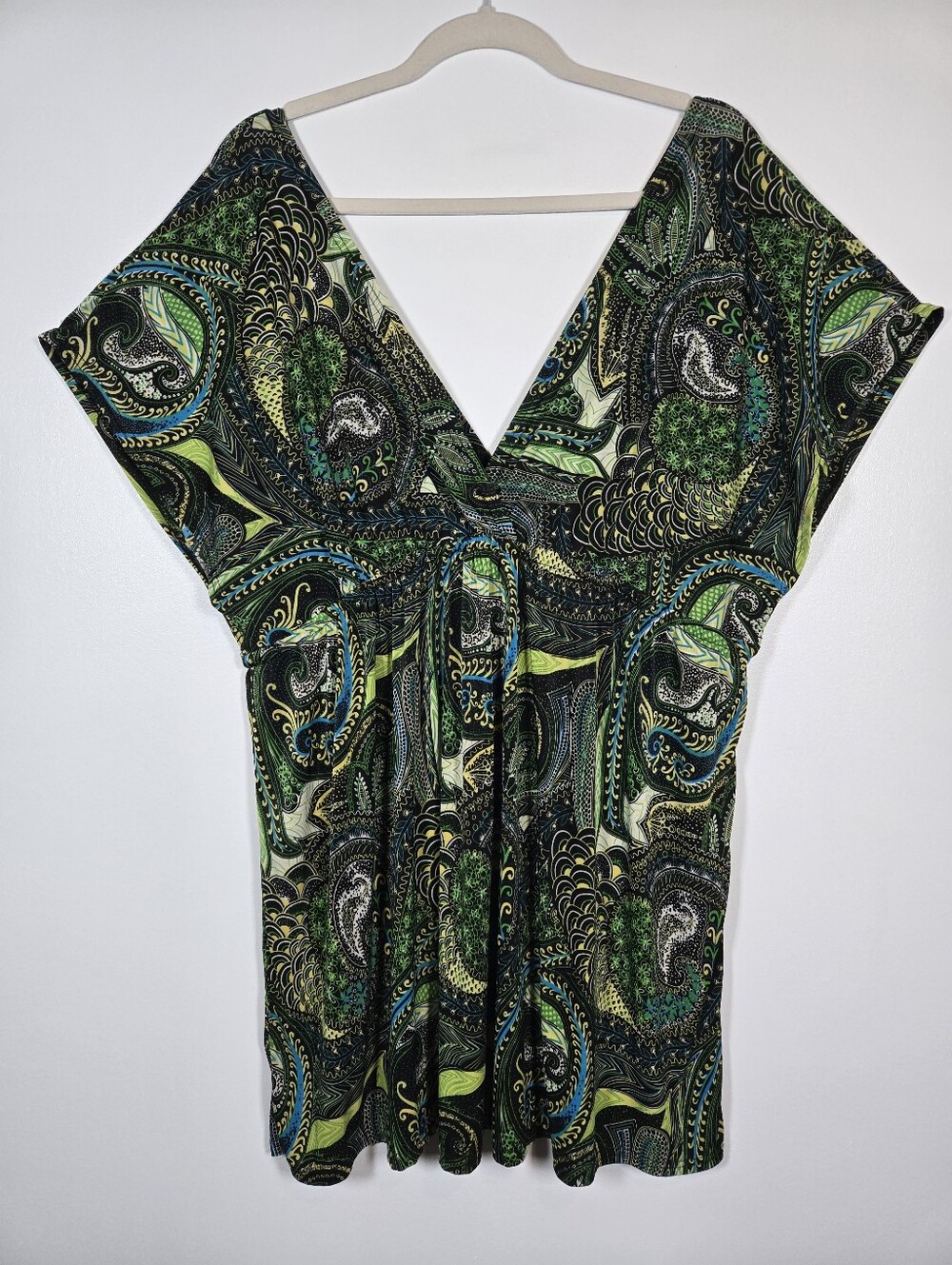 Style Works Y2K Green Paisley V-Neck Stretchy Tunic Top Plus Size XL-2X